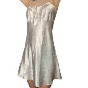 Robe nuisette blanche