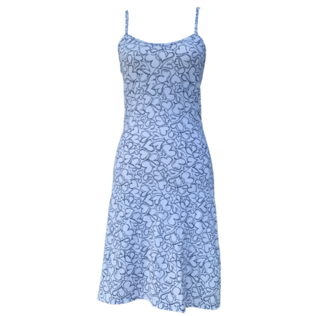 Robe blanche à motifs coeurs