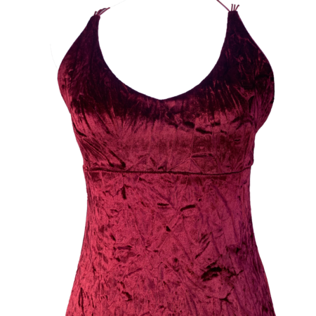 Robe de soirée en velours rouge – Image 2